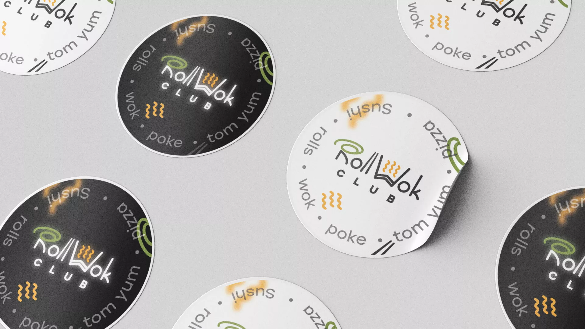 Разработка дизайна наклеек для суши-бара «Roll Wok Club» в Чкаловске
